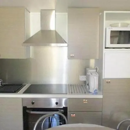 Apartment Sur - Cote Pontaillac - Mitoyenne - Piscine Collective