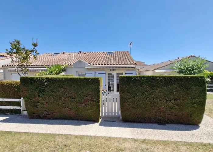 Sur - Cote Pontaillac - Mitoyenne - Piscine Collective Vaux-sur-Mer