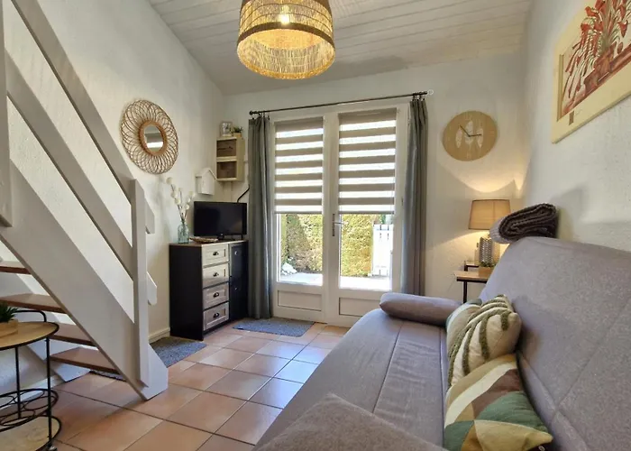 Apartment Sur - Cote Pontaillac - Mitoyenne - Piscine Collective